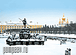 Photos of Petersburg. Peterhof. The Upper Gardens. The Neptune Fountain